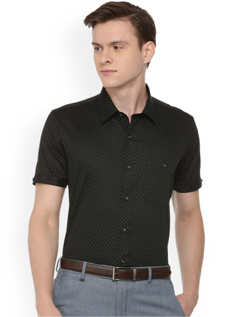 

Van Heusen Men Black Slim Fit Printed Formal Shirt