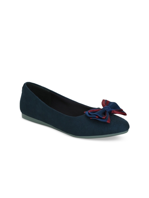 

Get Glamr Women Navy Blue Solid Velvet Ballerinas