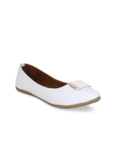 

Get Glamr Women White Solid Ballerinas