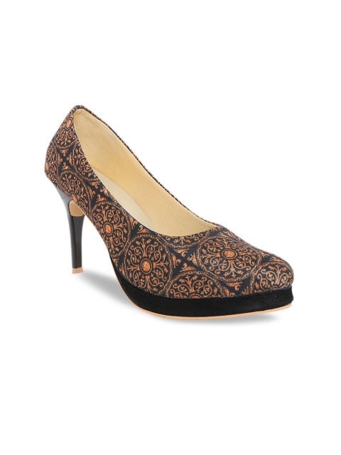 

Kanvas Women Brown Printed Pumps