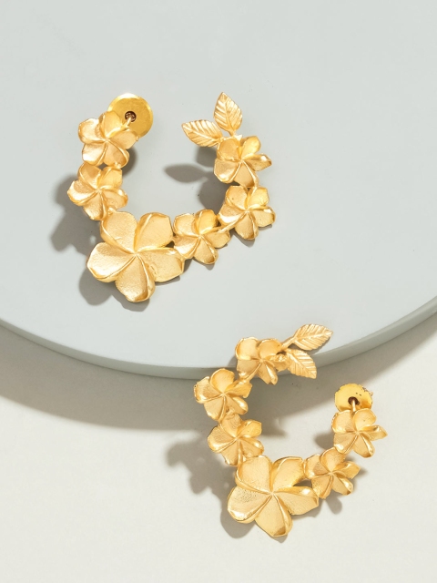 

Pipa Bella Gold-Plated Floral Drop Earrings