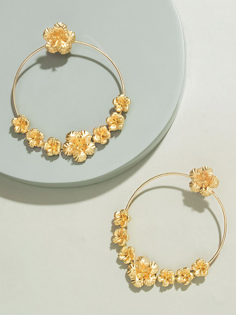 

Pipa Bella Gold-Plated Circular Hoop Earrings