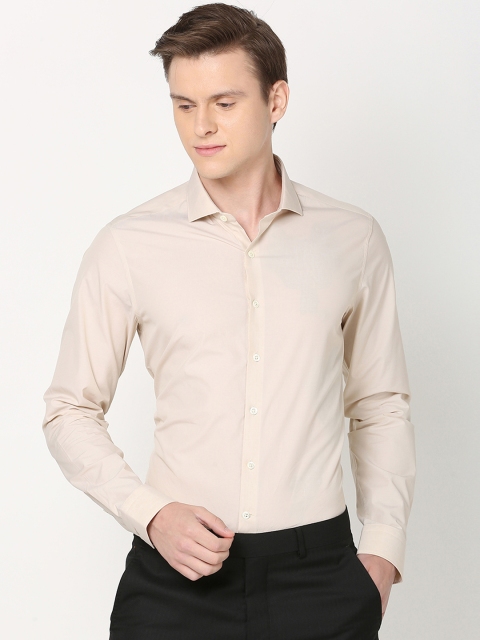 

SIMON CARTER LONDON Men Beige Slim Fit Solid Semiformal Shirt