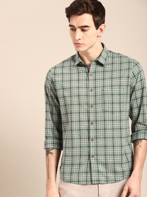 

ether Men Green & Black Regular Fit Checked Casual Shirt