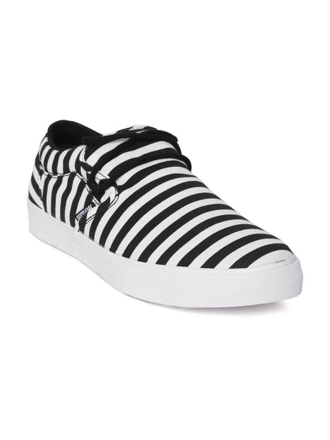 

Supra Men Off-White & Black Cuba Striped Sneakers