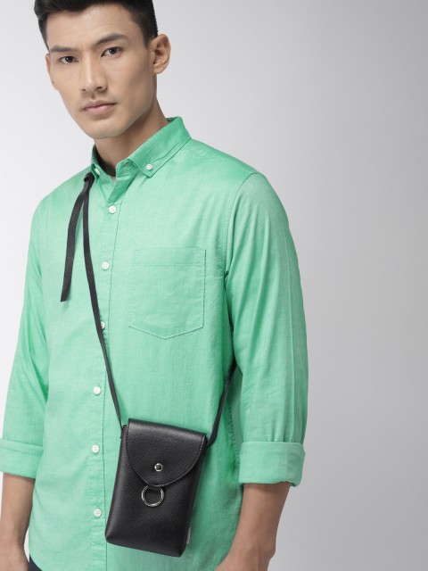 

Harvard Men GreenRegular Fit Solid Casual Shirt, Green