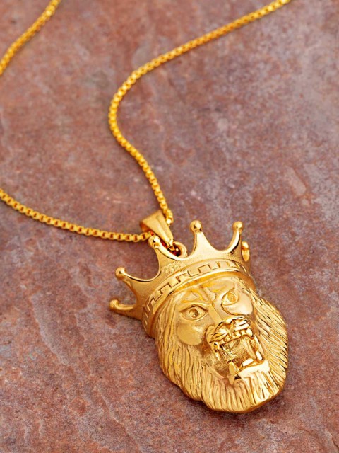 

Dare by Voylla Men Yellow Gold-Plated King Tiger-Shaped Pendant With Chain