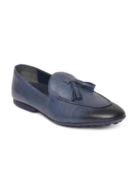 

Tresmode Men Blue Solid Leather Loafers