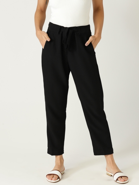 

MANGO Women Black Solid Cropped Regular Trousers