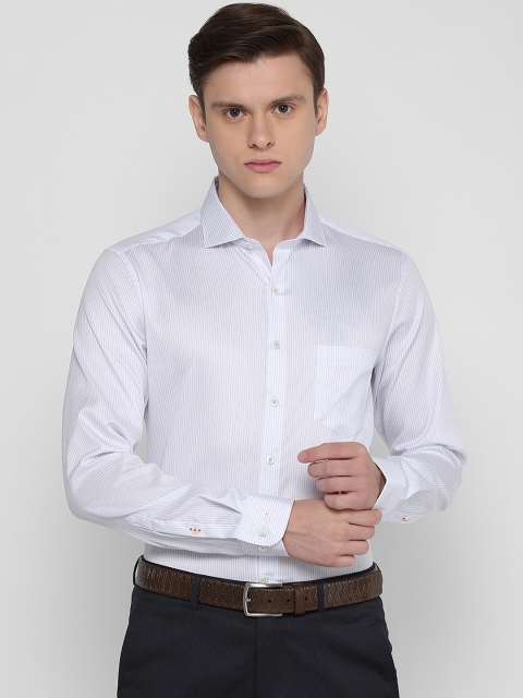 

SIMON CARTER LONDON Men White Regular Fit Striped Casual Shirt