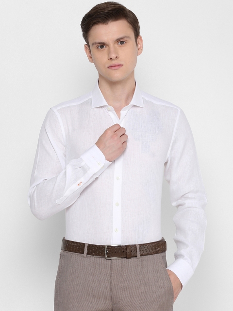 

SIMON CARTER LONDON Men White Slim Fit Self Design Linen Casual Shirt