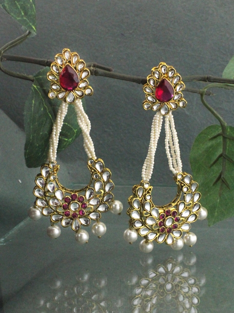 

Sia Art Jewellery White & Gold-Plated Crescent Shaped Drop Earrings