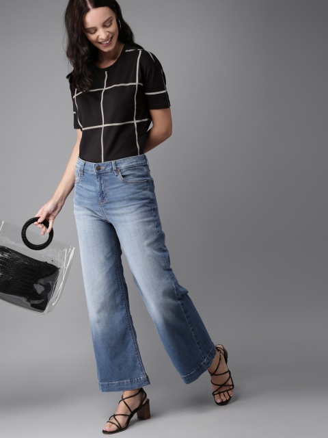 

HERENOW Women Black Off-White Checked Round Neck Pure Cotton T-shirt