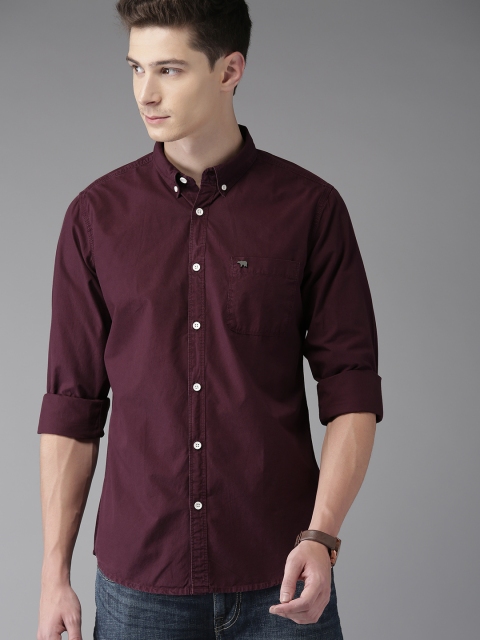 

THE BEAR HOUSE Men Maroon Slim Fit Solid Casual Shirt