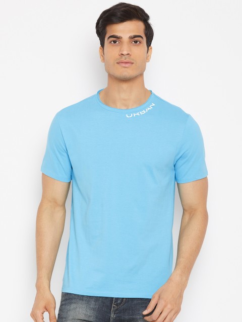 

Blackberrys Men Blue Solid Round Neck T-shirt