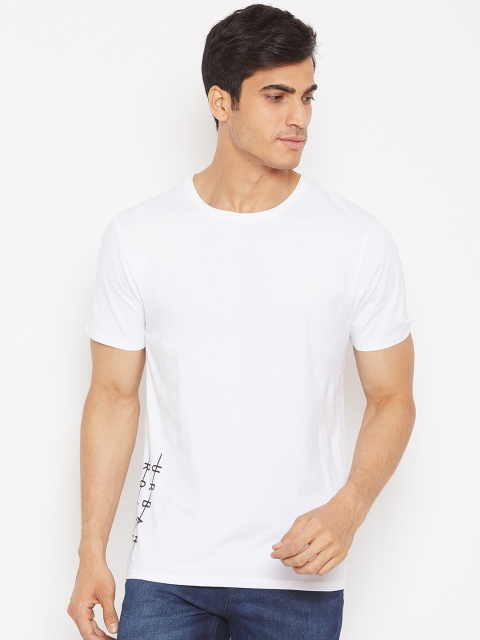 

Blackberrys Men White Printed Back Round Neck T-shirt