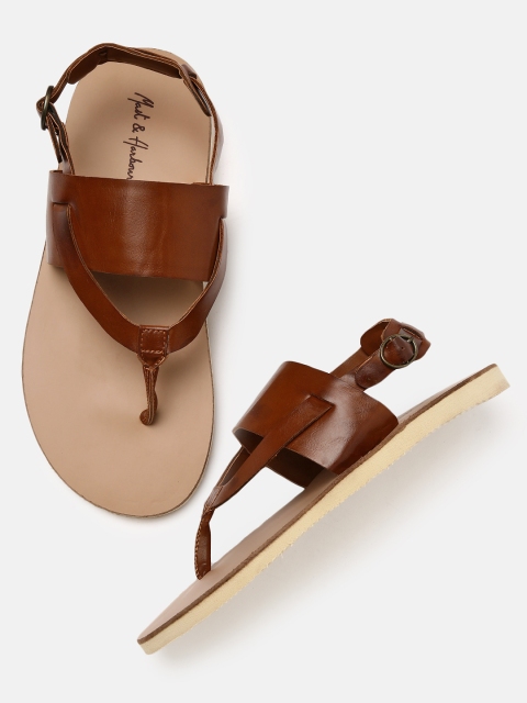 

Mast & Harbour Men Brown Solid Comfort Sandals