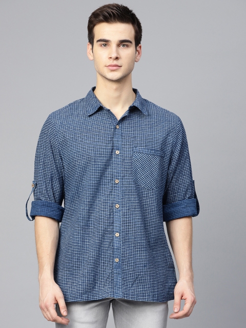 

Shree Men Blue Regular Fit Checked Casual Shirt