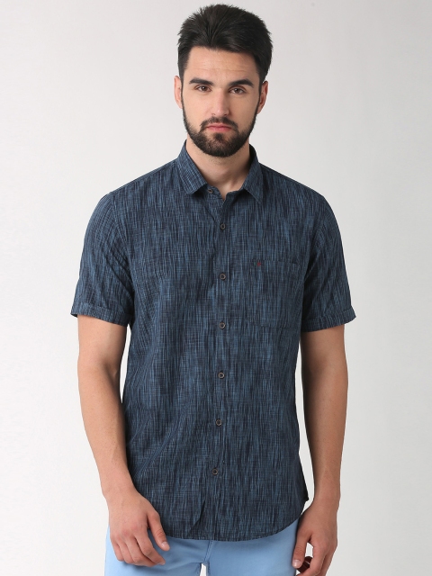 

Peter England Casuals Men Blue & Black Slim Fit Printed Casual Shirt