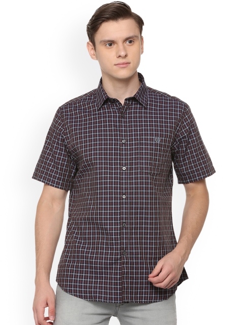

Van Heusen Sport Men Black & Red Slim Fit Checked Casual Shirt