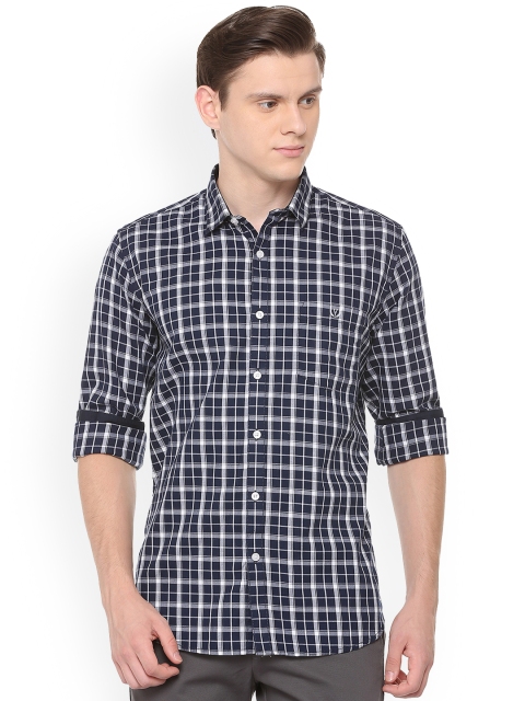 

Van Heusen Sport Men Navy Blue & White Slim Fit Checked Casual Shirt