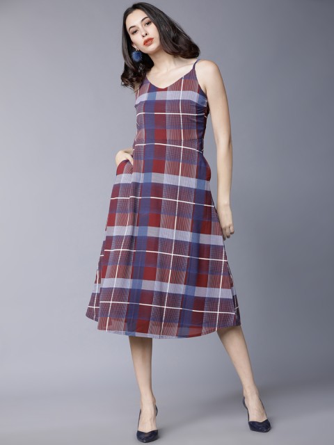 

Tokyo Talkies Women Burgundy & Blue Checked Fit and Flare Dress