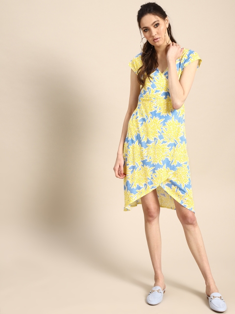 

AKS Couture Women Yellow & Blue Printed Wrap Dress