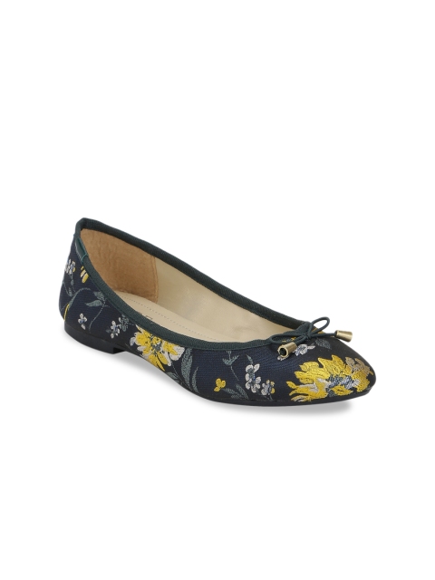 

Mode by Red Tape Women Navy Blue Woven Design Ballerinas