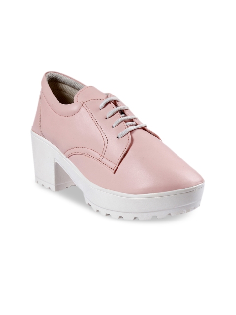

meriggiare Women Pink Solid Heeled Shoes