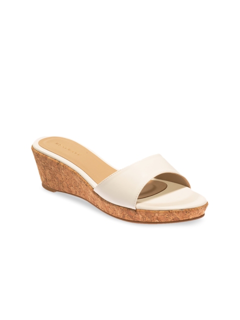 

HEATWAVE Women White Solid Sandals