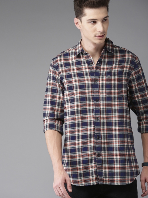 

THE BEAR HOUSE Men Navy Blue & Rust Red Slim Fit Checked Casual Shirt