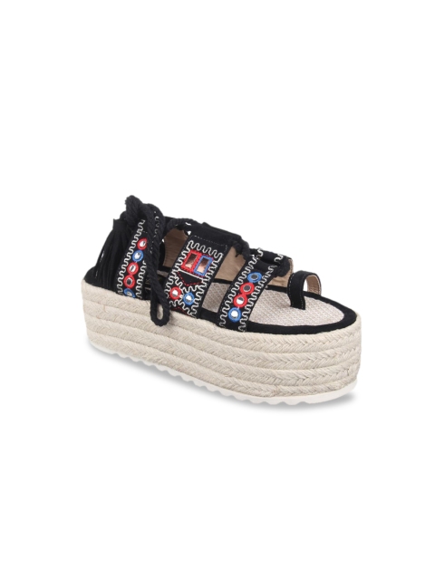 

Flat n Heels Women Black Woven Design Heels