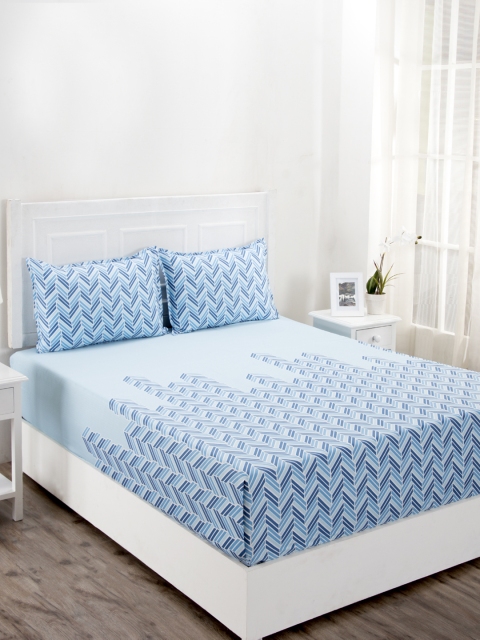 

MASPAR Blue Geometric 210 TC Cotton 1 Queen Bedsheet with 2 Pillow Covers