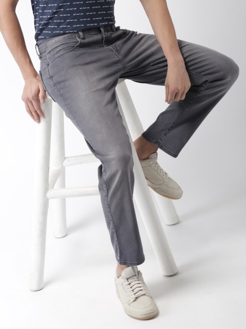

Mast & Harbour Men Grey Regular Fit Mid-Rise Clean Look Stretchable Cropped Jeans