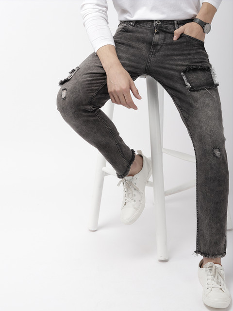 

Mast & Harbour Men Black Carrot Regular Mid-Rise Mildly Distressed Stretchable Jeans