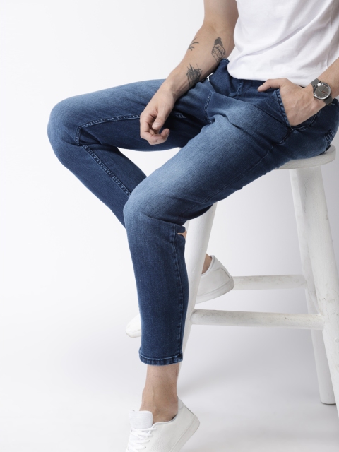 

Mast & Harbour Men Blue Carrot Regular Fit Mid-Rise Clean Look Stretchable Cropped Jeans
