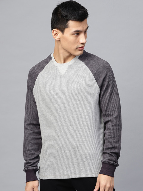 

HRX by Hrithik Roshan Men Grey Melange Solid Lifestyle Sweatshirt