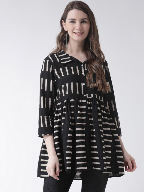 

Kira Black & White Printed Tunic