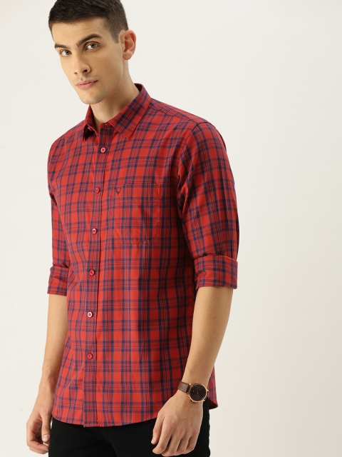 

Allen Solly Men Red & Navy Blue Checked Casual Shirt