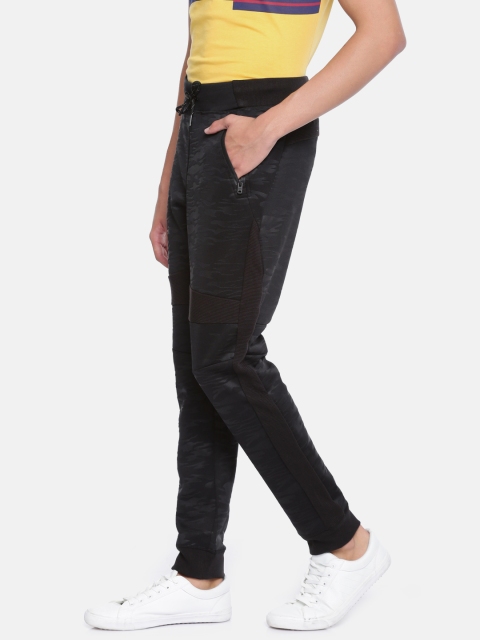 

Jack & Jones Men Black Textured Slim-Fit Joggers