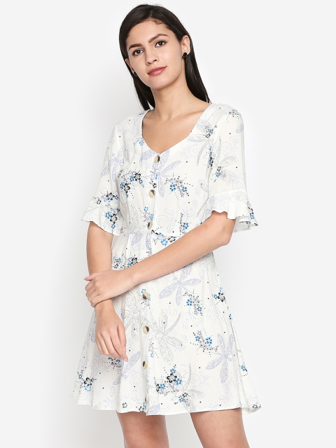

Oxolloxo Women Off-White Printed Fit and Flare Dress