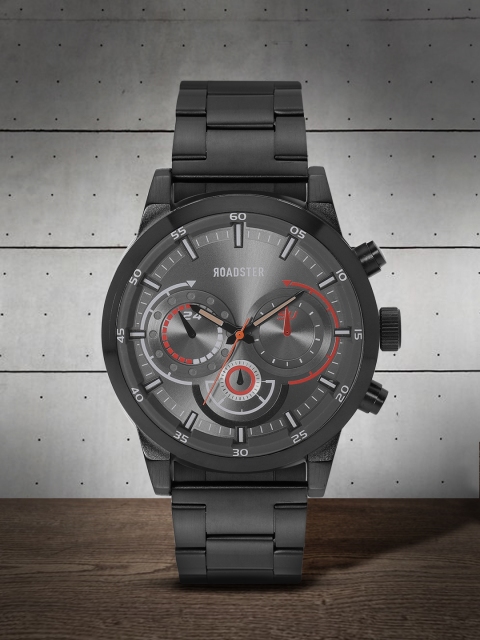 

Roadster Men Gunmetal-Toned Analogue Watch MFB-PN-WTH-5845G-3, Metallic