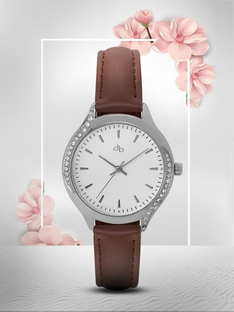 

DressBerry Women Silver-Toned Analogue Watch MFB-PN-WTH-6280L