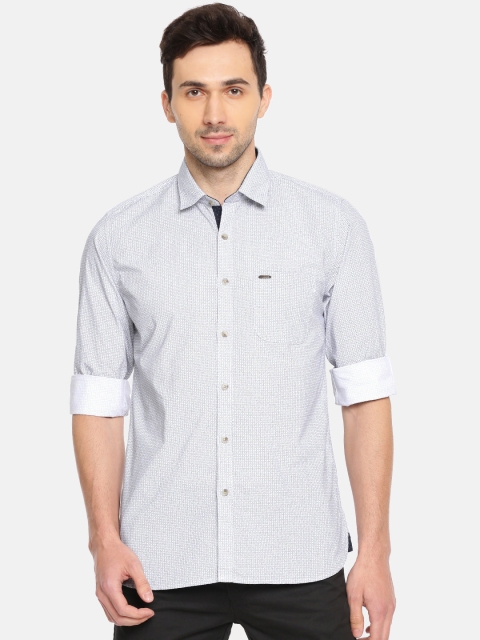 

Peter England Casuals Men White & Blue Slim Fit Printed Casual Shirt