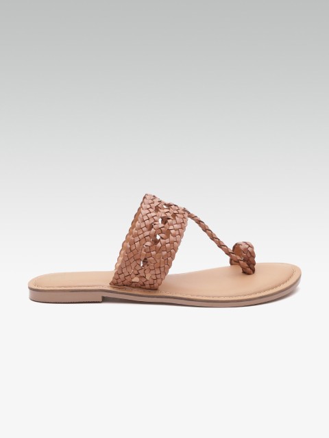

Carlton London Women Brown Textured Leather One-Toe Flats