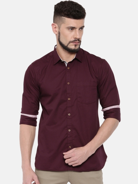 

IMYOUNG Men Burgundy Slim Fit Solid Casual Shirt