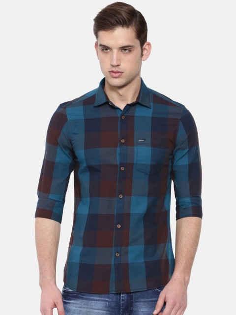 

IMYOUNG Men Blue & Maroon Slim Fit Checked Casual Shirt
