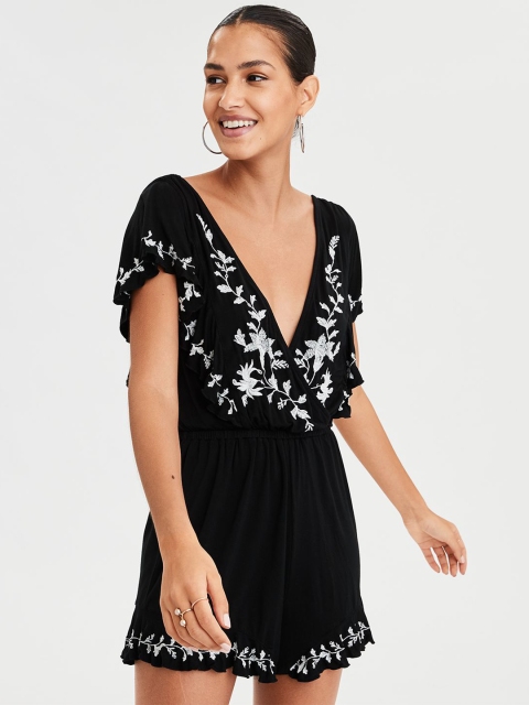 

AMERICAN EAGLE OUTFITTERS Black & White Embroidered Playsuit