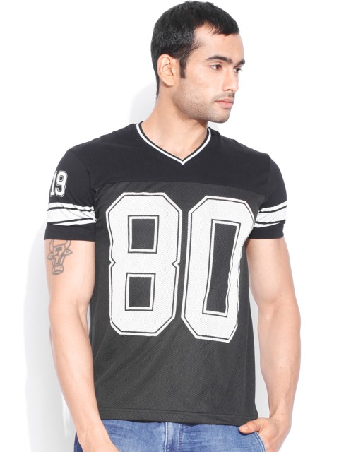 

Flying Machine Black Printed Pure Cotton T-shirt