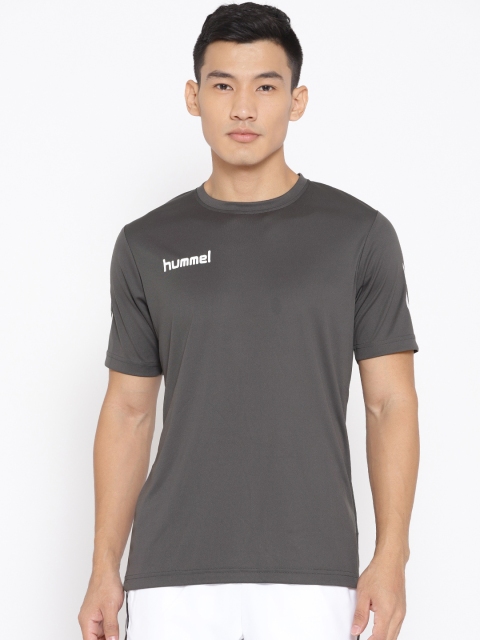 

hummel Men Charcoal Grey Performance Baselayer Solid Round Neck T-shirt